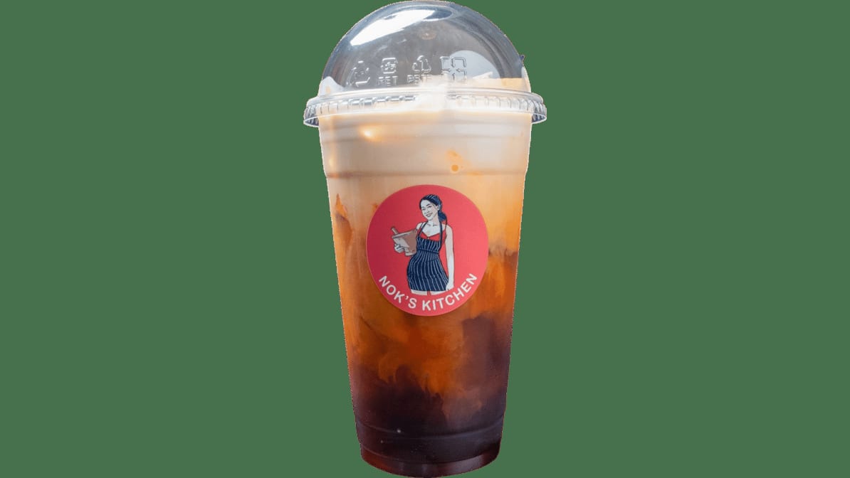 Cha Nom Yen (Thai Tea).