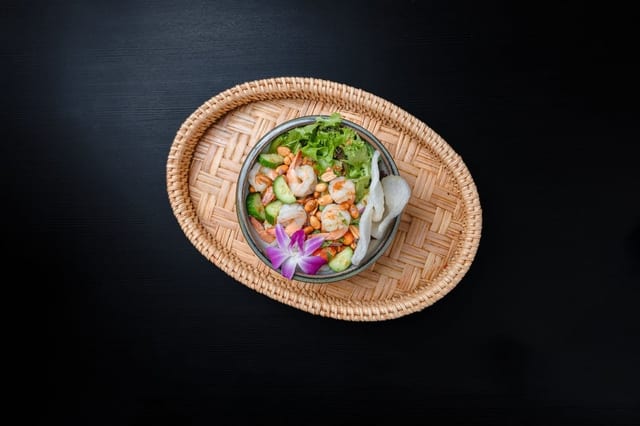 Yum Goong (Shrimp Salad) ຍໍ່າກຸ້ງ.